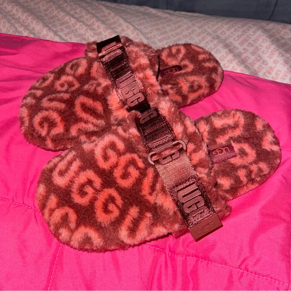 UGG Men's Fluff It Pop Slipper - Picture 1 of 3